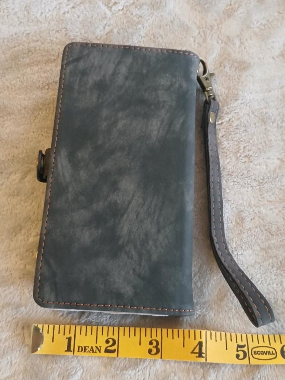 CaseMe wristlet/wallet/phone case